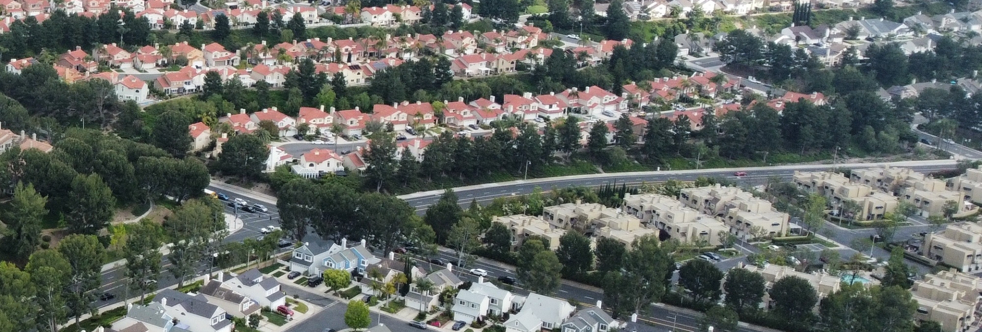 California suburb 006 1920X650